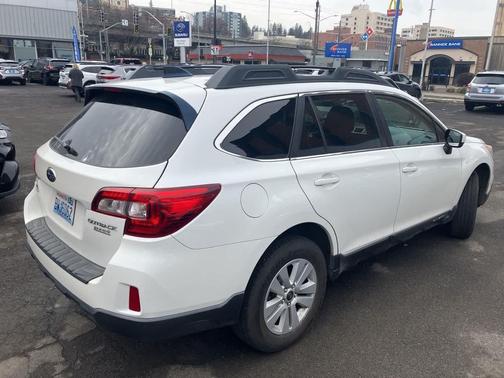 2017 Subaru Outback 2.5i Premium