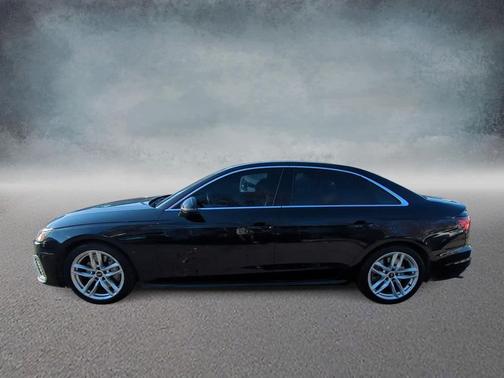 2022 Audi A4 45 S line Premium Plus