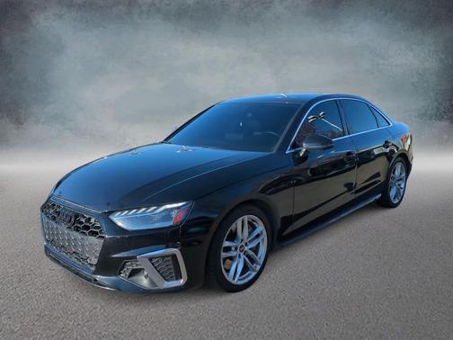 2022 Audi A4 45 S line Premium Plus
