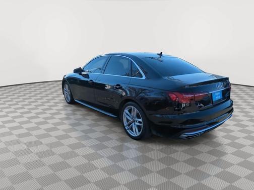 2022 Audi A4 45 S line Premium Plus