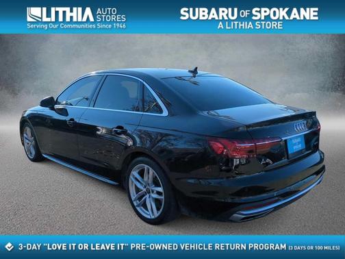 2022 Audi A4 45 S line Premium Plus