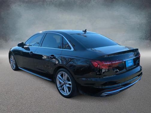2022 Audi A4 45 S line Premium Plus