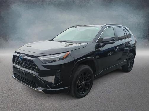 2022 Toyota RAV4 Hybrid SE