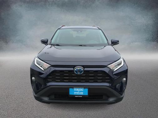 2020 Toyota RAV4 Hybrid XLE