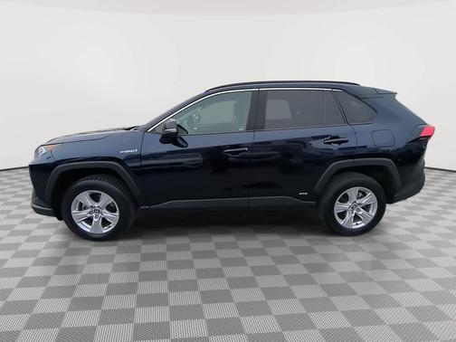 2020 Toyota RAV4 Hybrid XLE