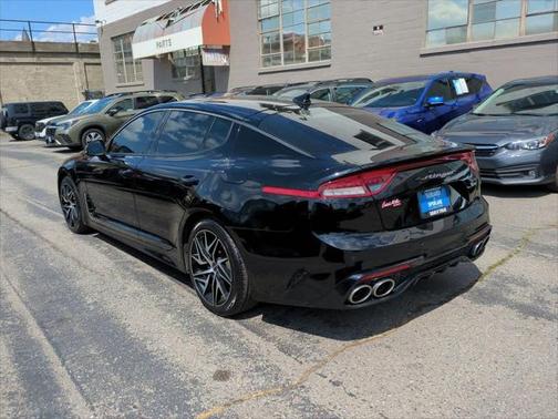 2022 Kia Stinger GT-Line