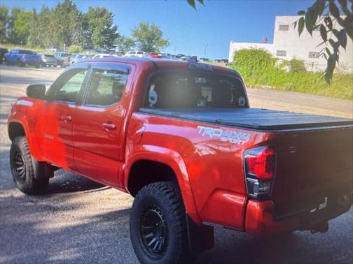 2016 Toyota Tacoma TRD Sport