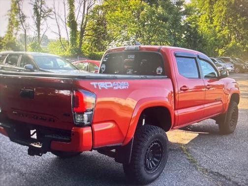 2016 Toyota Tacoma TRD Sport