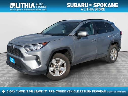 2020 Toyota RAV4 XLE