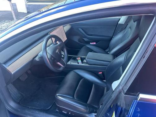 2019 Tesla Model 3 Long Range