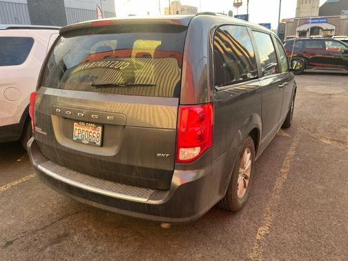 2020 Dodge Grand Caravan SXT