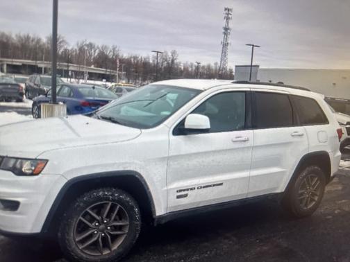2016 Jeep Grand Cherokee 75th Anniversary