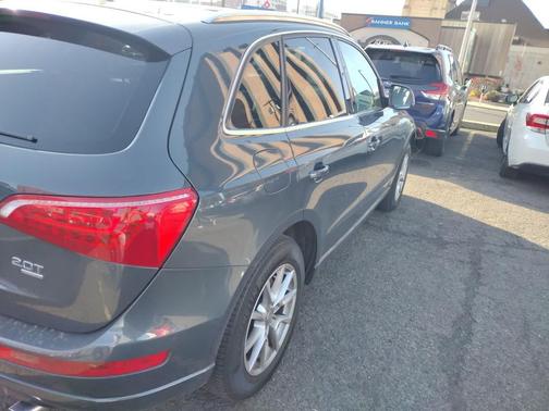 2011 Audi Q5 Premium Plus