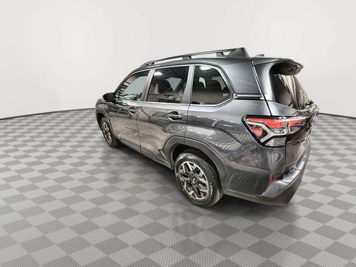 Magnetite Gray Metallic 2026 Subaru Forester Premium