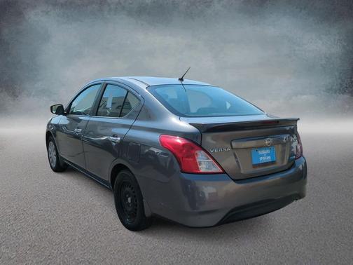 2016 Nissan Versa 1.6 SV