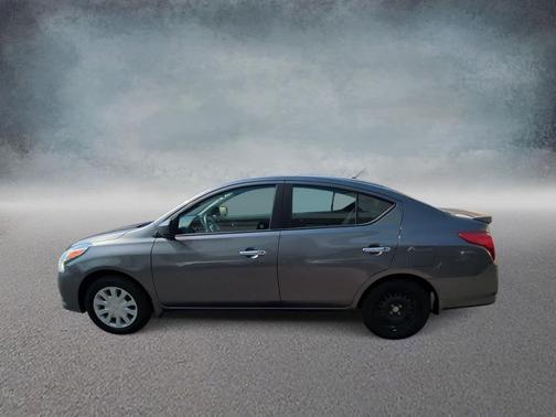 2016 Nissan Versa 1.6 SV