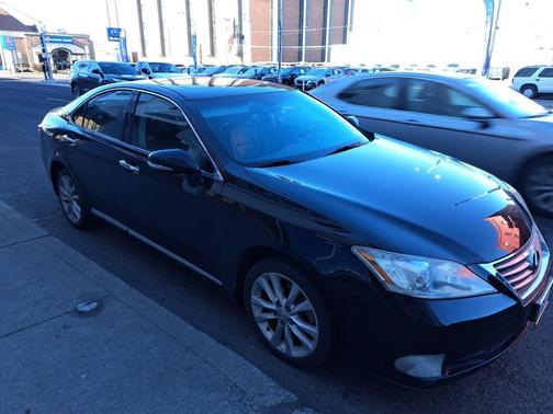 2011 Lexus ES 350 Base