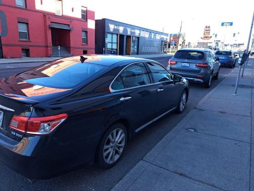 2011 Lexus ES 350 Base