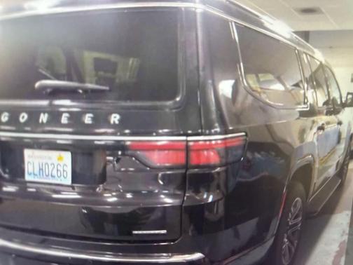 2024 Jeep Wagoneer L Series II 4x4