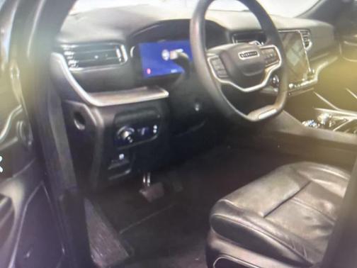 2024 Jeep Wagoneer L Series II 4x4