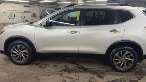 2016 Nissan Rogue SL