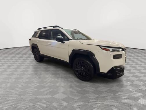 Crystal White Pearl 2026 Subaru Outback Limited XT