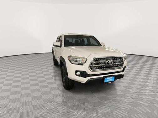 Super White 2017 Toyota Tacoma TRD Off Road