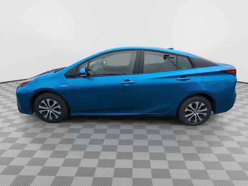 2019 Toyota Prius XLE