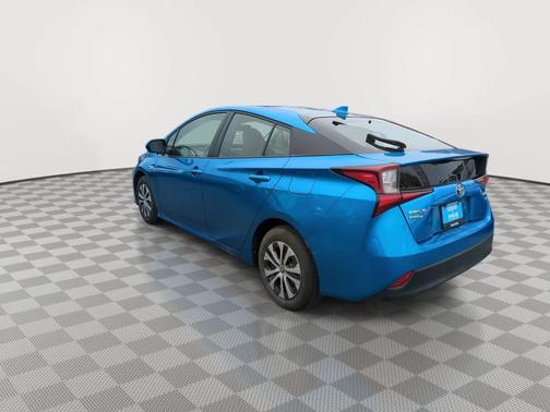2019 Toyota Prius XLE
