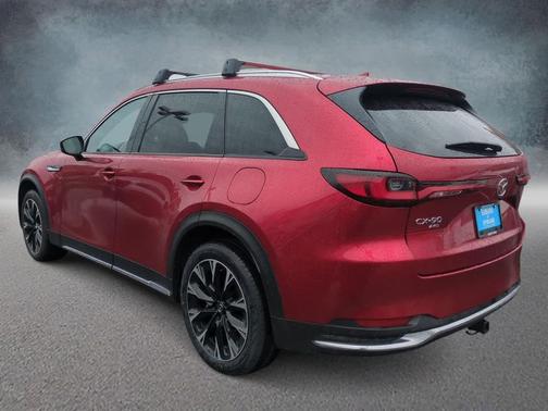2024 Mazda CX-90 PHEV Premium Plus