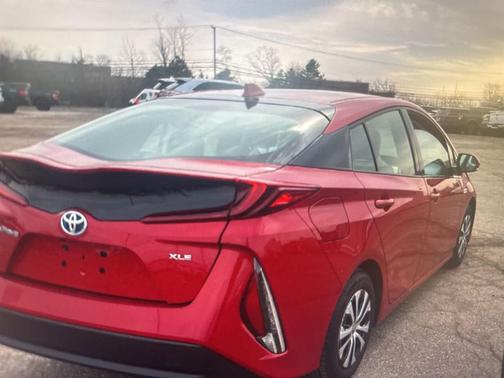 2020 Toyota Prius Prime XLE