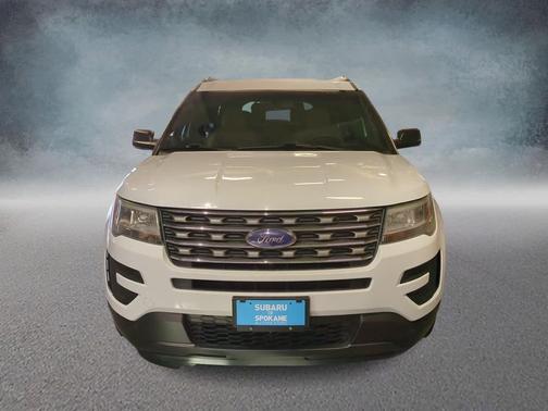 2017 Ford Explorer Base