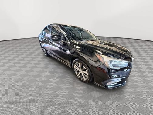Crystal Black Silica 2018 Subaru Legacy Limited