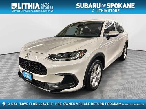 Platinum White Pearl 2025 Honda HR-V LX