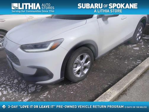 Platinum White Pearl 2025 Honda HR-V LX