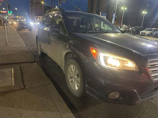 2017 Subaru Outback 2.5i Premium