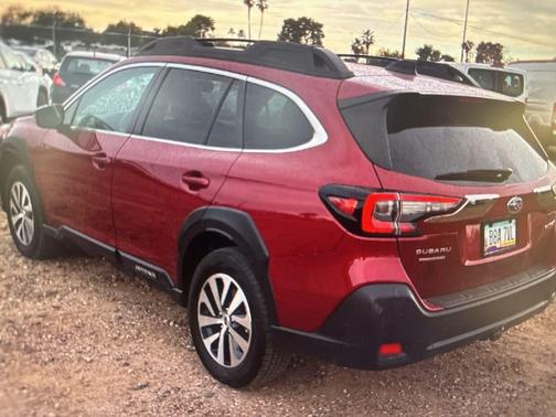 2023 Subaru Outback Premium