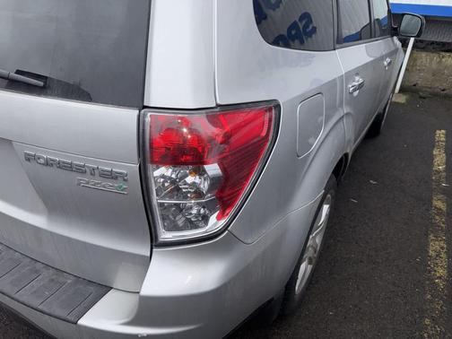 2010 Subaru Forester 2.5 X Limited