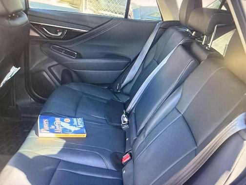 2023 Subaru Outback Touring XT