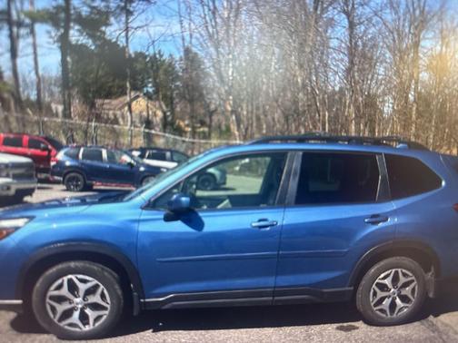 2021 Subaru Forester Premium