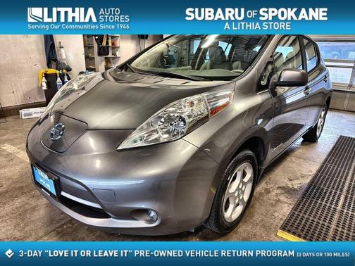 Gun Metallic 2015 Nissan Leaf SV