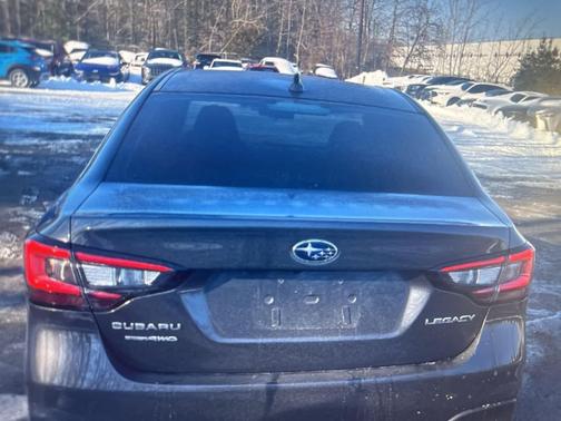 2022 Subaru Legacy Premium