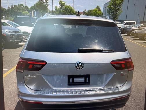 2021 Volkswagen Tiguan 2.0T SEL
