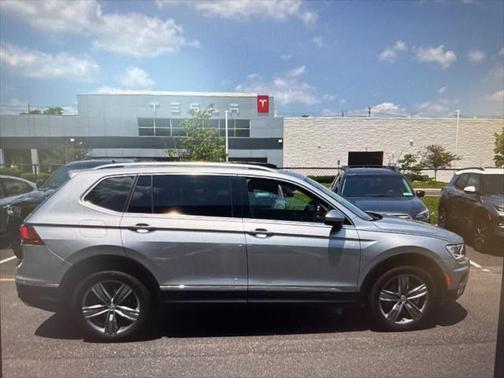 2021 Volkswagen Tiguan 2.0T SEL