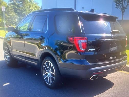 2017 Ford Explorer sport