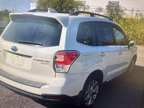 2017 Subaru Forester 2.5i Touring