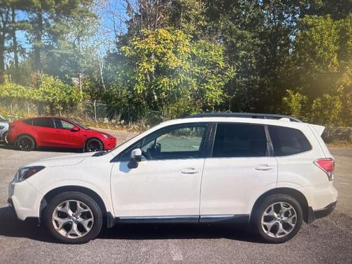 2017 Subaru Forester 2.5i Touring