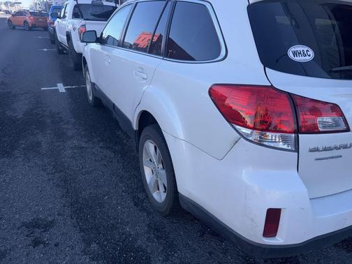 2014 Subaru Outback 2.5i Premium