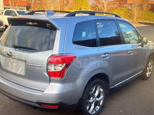 2016 Subaru Forester 2.5i Touring