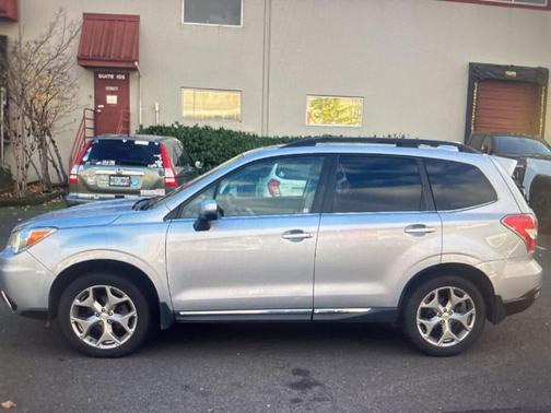 2016 Subaru Forester 2.5i Touring